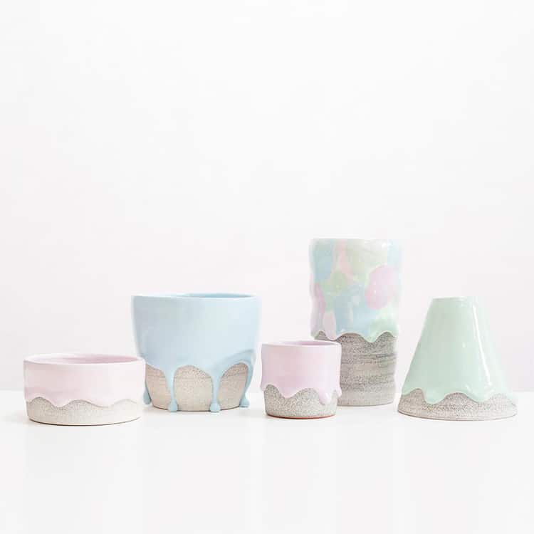Keramikár vytvára vázy dúhových farieb po ktorých steká hustá glazúra - dripping ceramics brian giniewski 7 - Keramikár vytvára vázy dúhových farieb po ktorých steká hustá glazúra