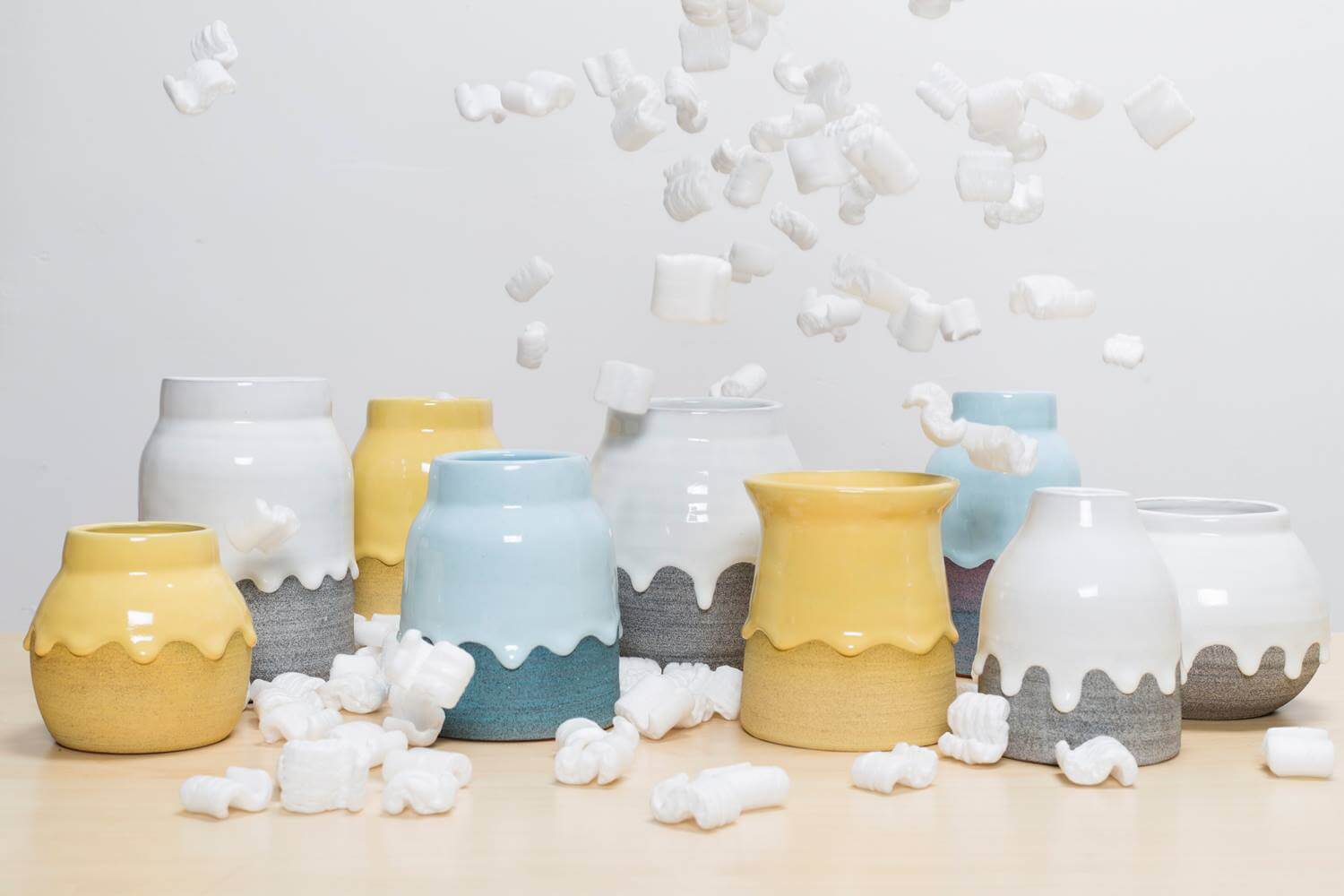 Keramikár vytvára vázy dúhových farieb po ktorých steká hustá glazúra - 15385497 10211303740537562 4088217607872655688 o - Keramikár vytvára vázy dúhových farieb po ktorých steká hustá glazúra