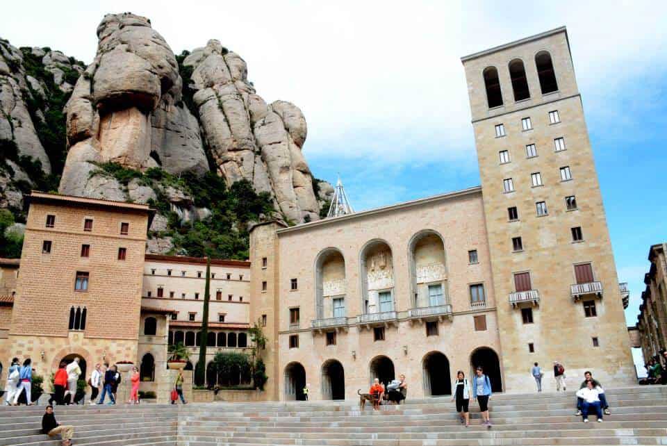 montserrat - 10257849 703724733004258 7382379641887052048 n - Španielsky kláštor Montserrat má minulosť začarovanú legendami