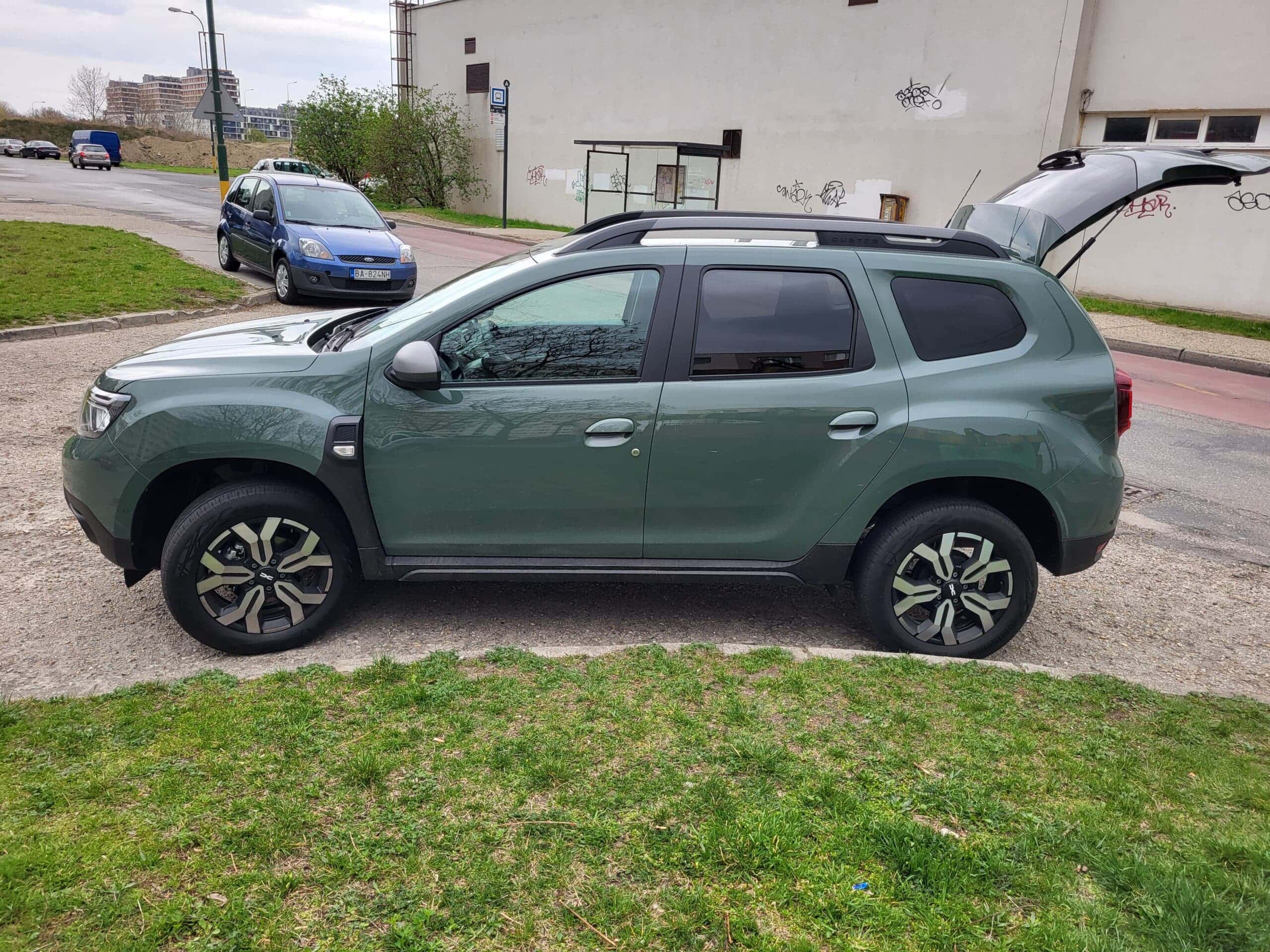 - 1 2 scaled 2 - TEST Dacia Duster Journey: Najsilnejší obľúbenec je stále dokonalejší